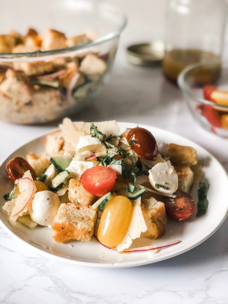 Tomato Panzanella Salad